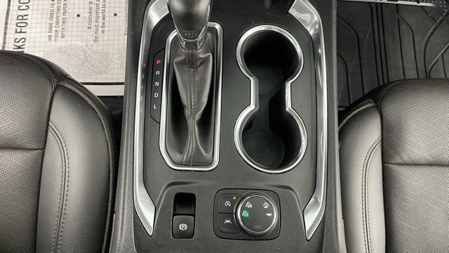 Used 2024 Chevrolet Traverse High Country image 41