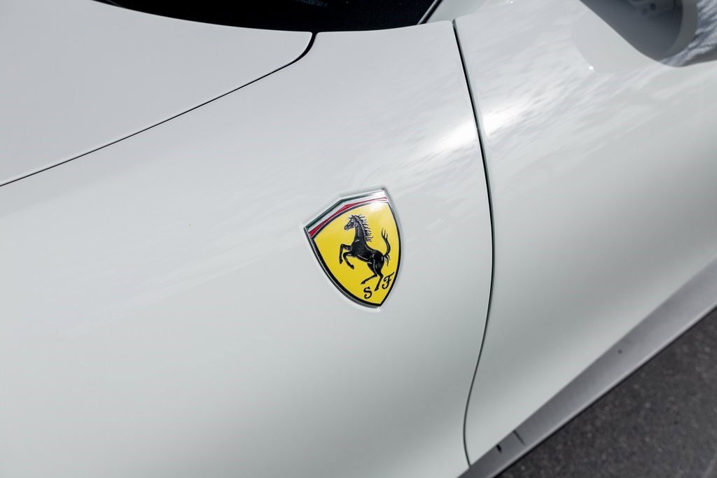 Used 2024 Ferrari Roma Spider image 39