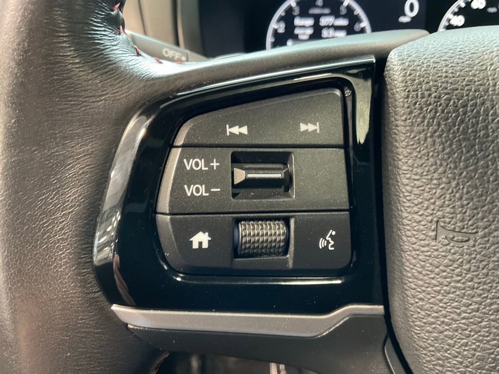 Used 2025 Honda Odyssey Sport-L image 11