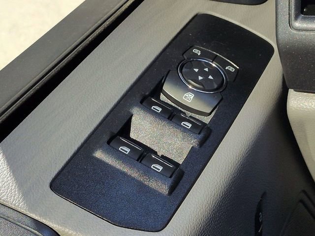 Certified 2022 Ford F250 XL w/ Power Equipment Group image 21