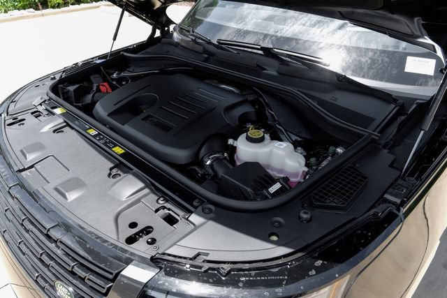 New 2026 Land Rover Range Rover SE AWD/4WD image 60