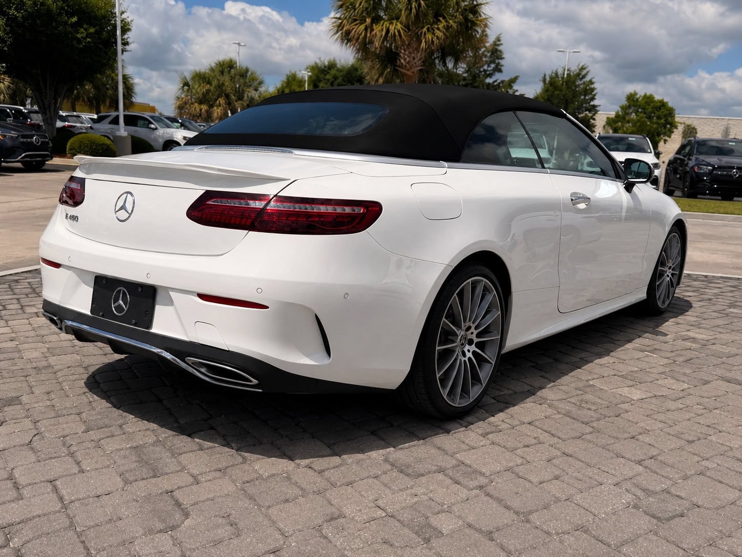Used 2023 Mercedes-Benz E 450 Cabriolet image 7
