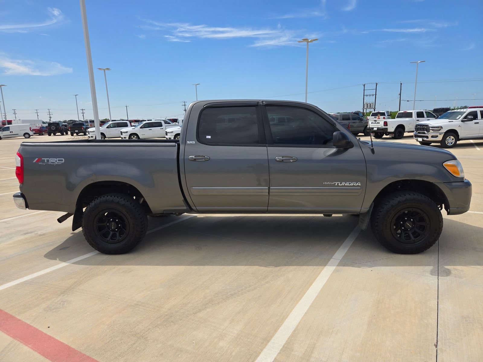 Used 2005 Toyota Tundra SR5 AWD/4WD image 2