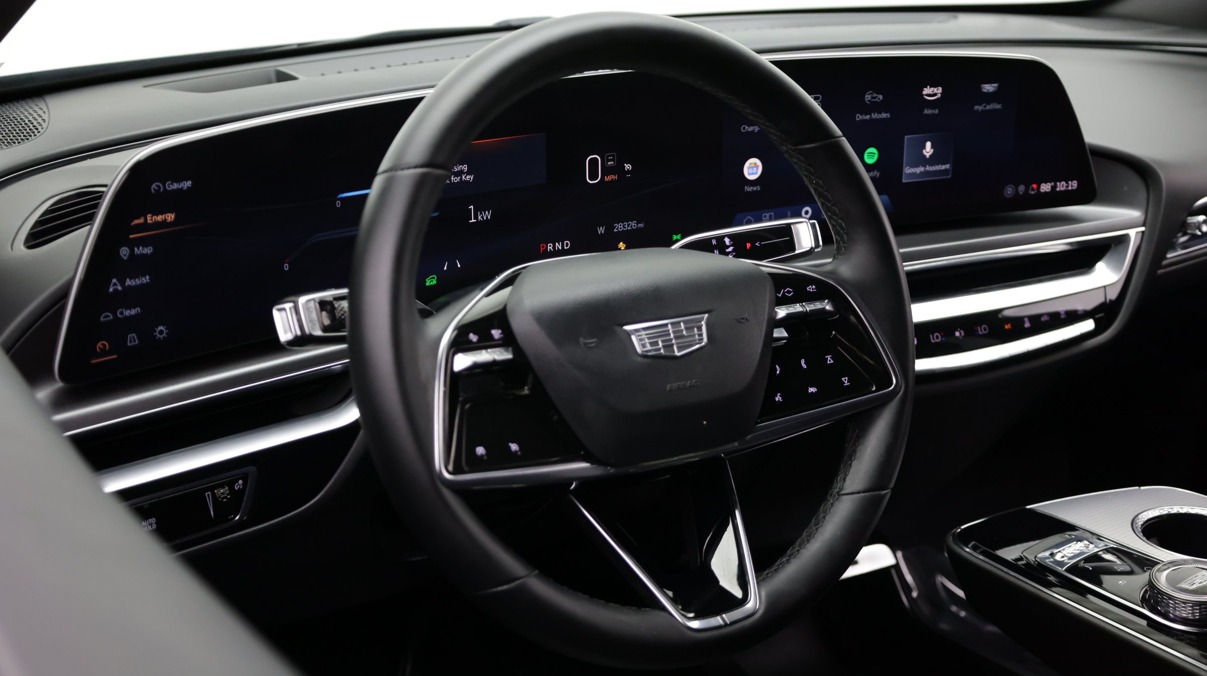 Used 2024 Cadillac Lyriq Tech RWD image 10