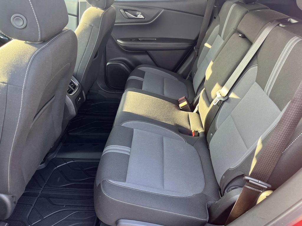 Certified 2024 Chevrolet Blazer LT w/ Convenience Package FWD image 12