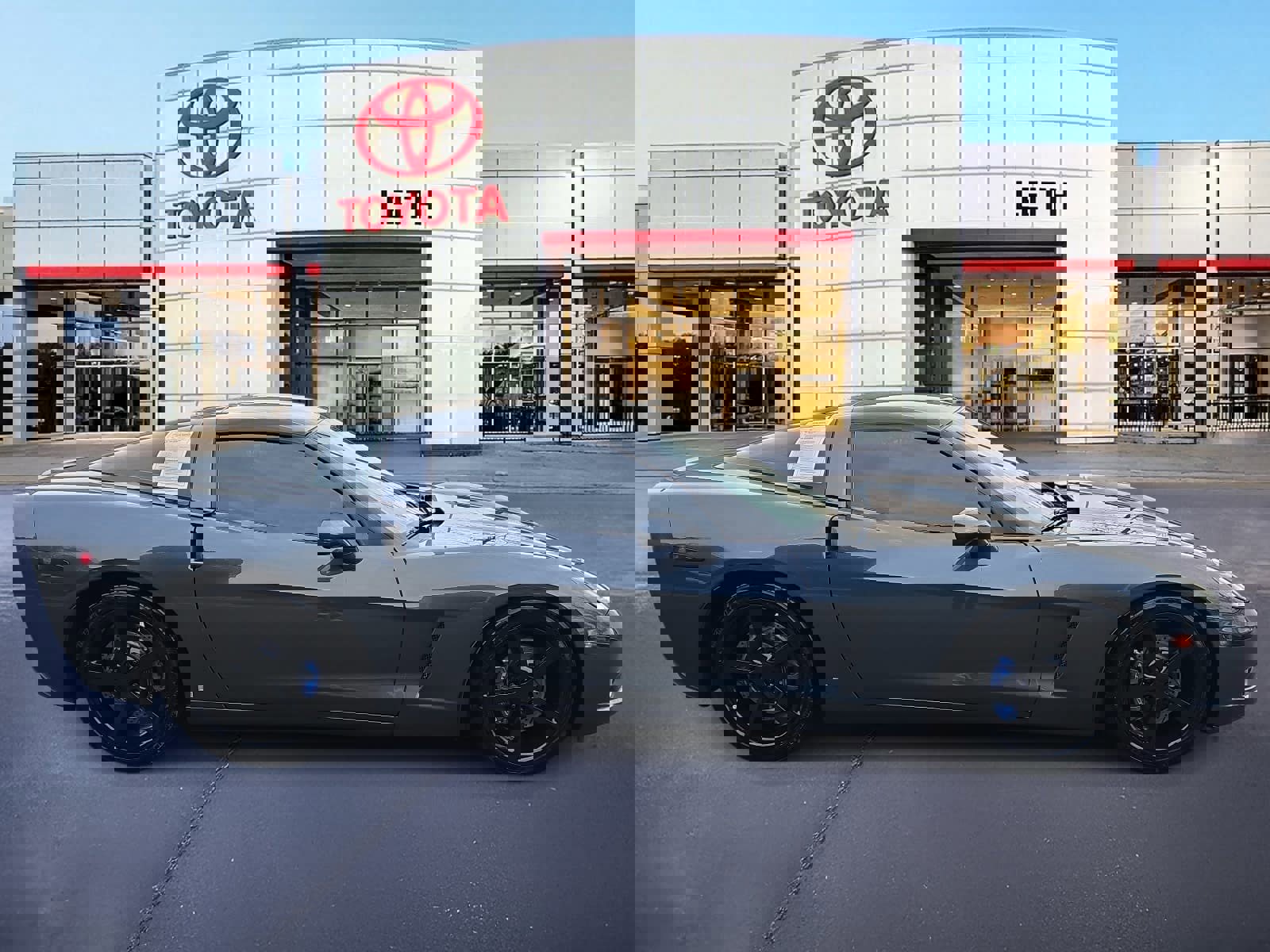 Used 2009 Chevrolet Corvette Coupe image 4