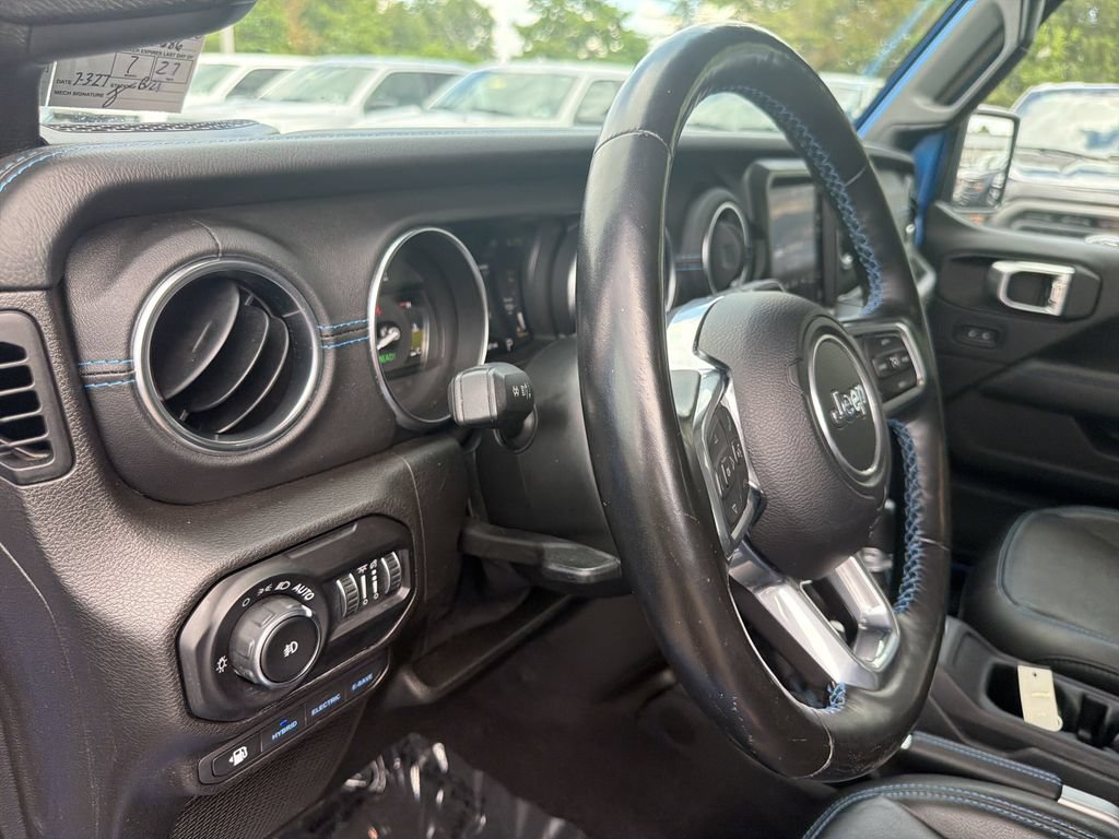 Used 2021 Jeep Wrangler Unlimited Rubicon 4xe w/ Steel Bumper Group AWD/4WD image 21