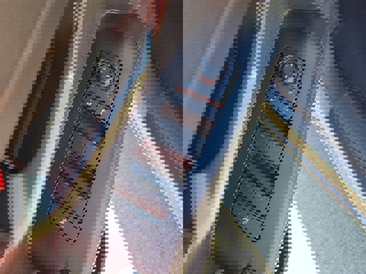 Used 2025 Toyota Tacoma TRD Off-Road image 14