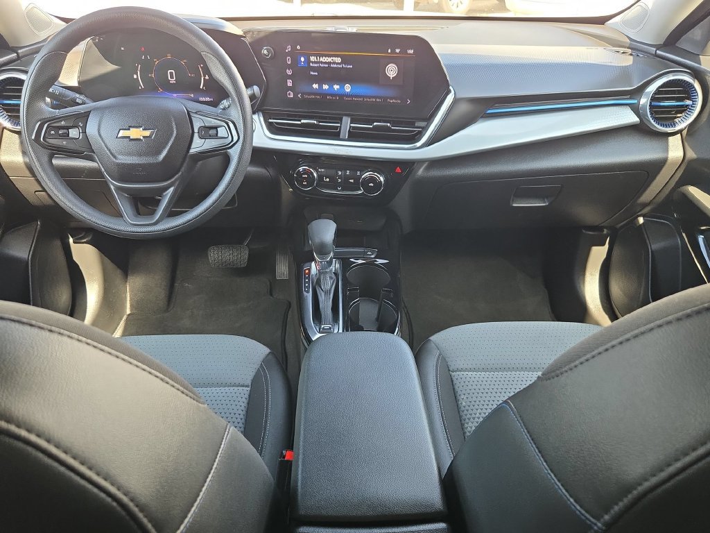 Used 2026 Chevrolet Trax LT FWD image 26