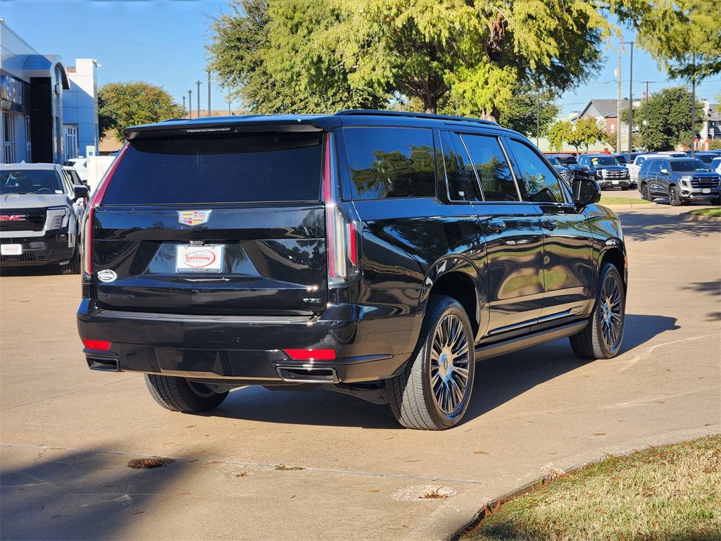 Used 2022 Cadillac Escalade ESV Sport w/ Touring Package image 7