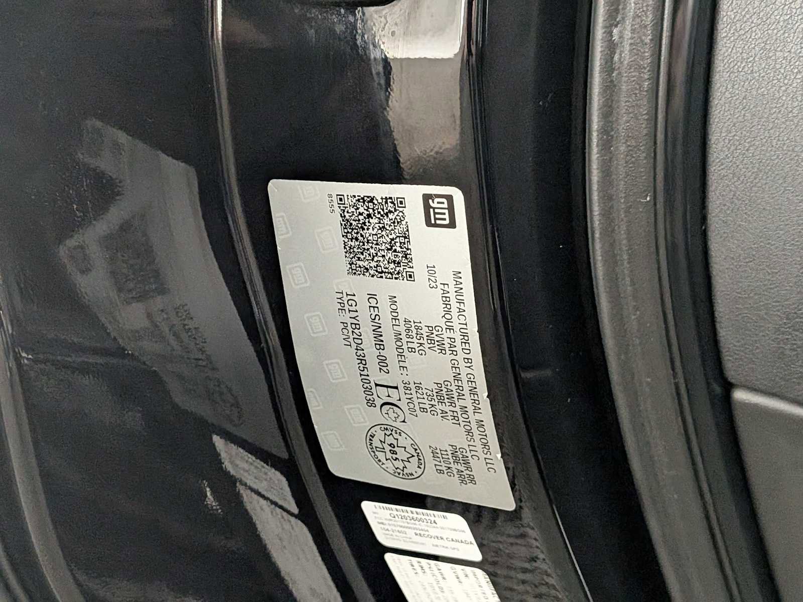 Certified 2024 Chevrolet Corvette Stingray Preferred Cpe w/ 2LT image 32