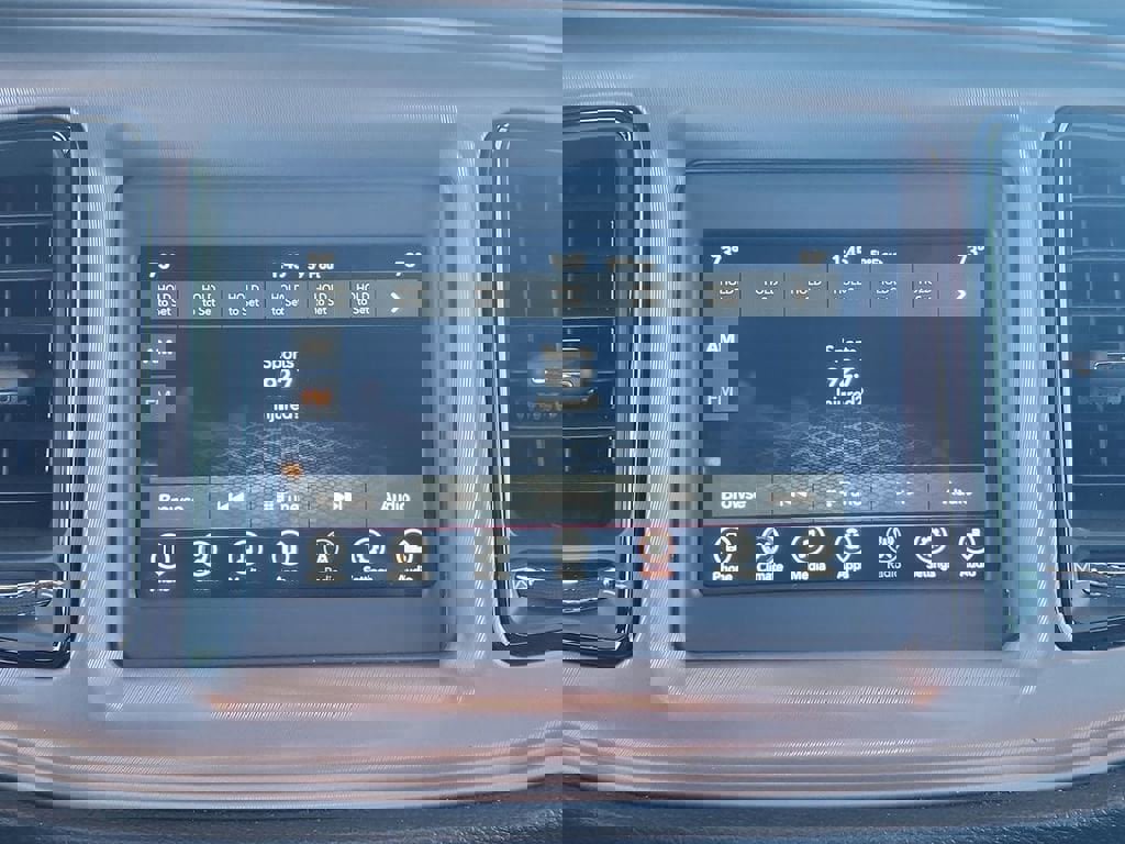 Used 2023 Dodge Challenger SXT image 13