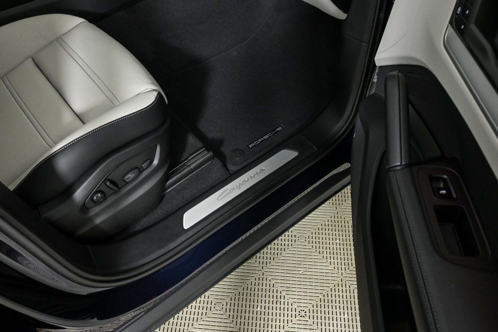 New 2025 Porsche Cayenne image 25