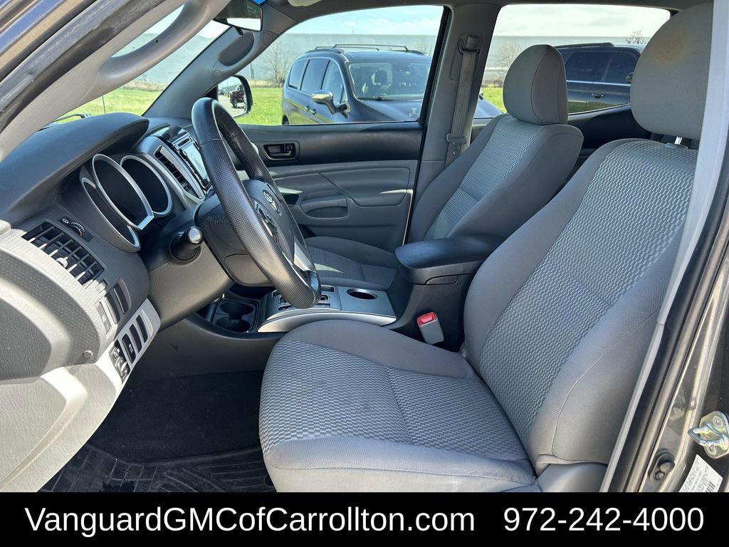 Used 2015 Toyota Tacoma PreRunner w/ SR5 Package image 26