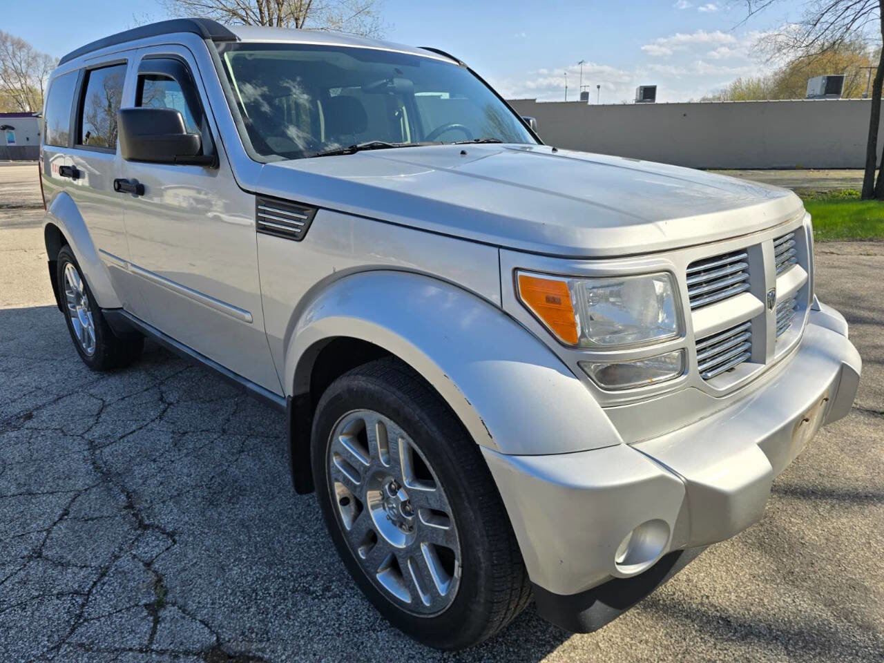 Used 2010 Dodge Nitro Heat AWD/4WD image 3