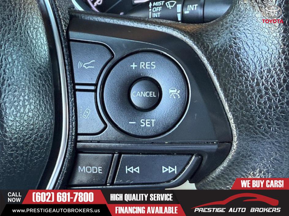 Used 2020 Toyota Camry LE image 21