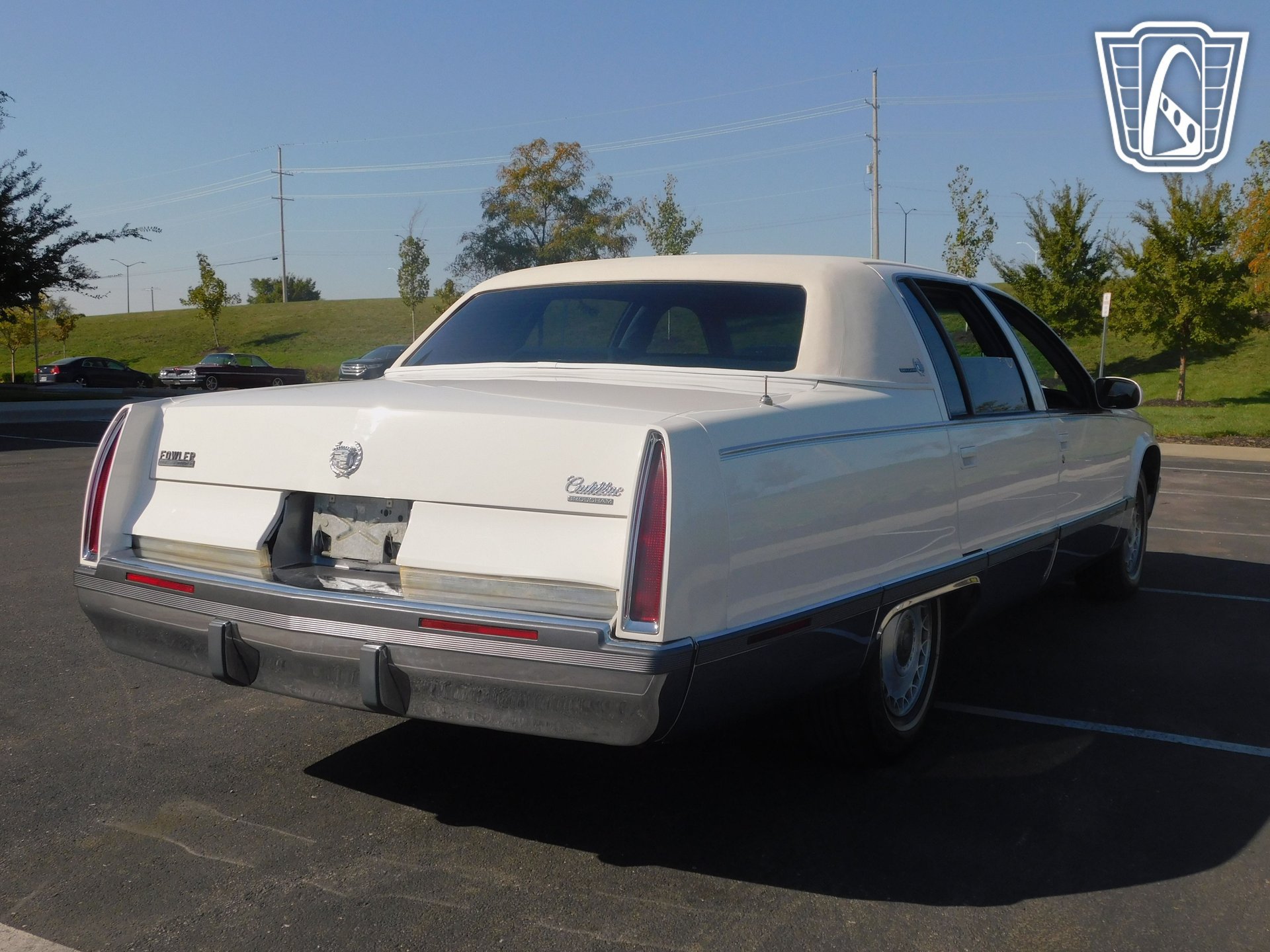 Used 1995 Cadillac Fleetwood Brougham RWD image 5