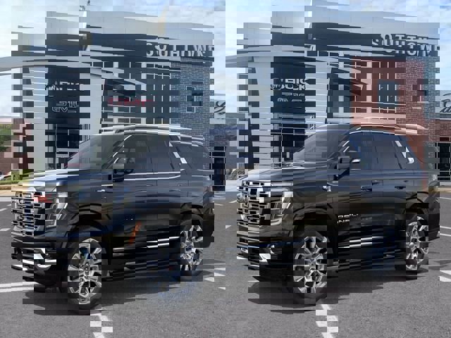 New 2026 GMC Yukon Denali w/ Denali Reserve Package image 2