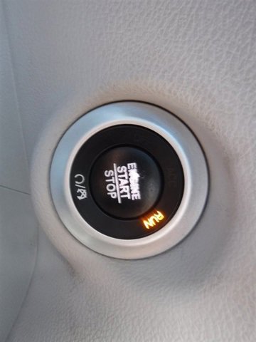 Certified 2020 Chrysler Voyager L image 27