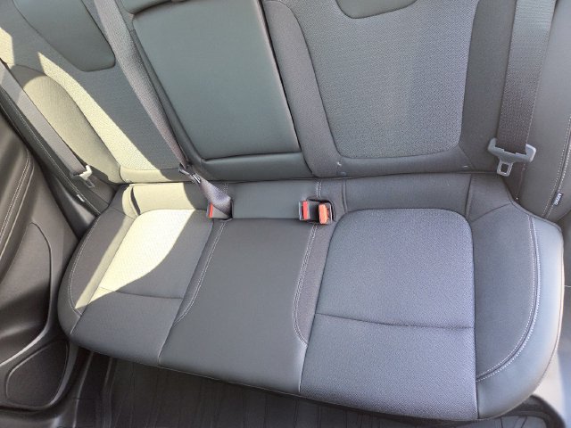 New 2026 Buick Encore GX Preferred w/ Comfort Package FWD image 28