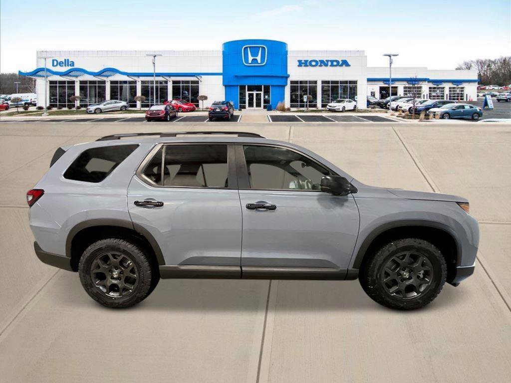 New 2026 Honda Pilot TrailSport image 2