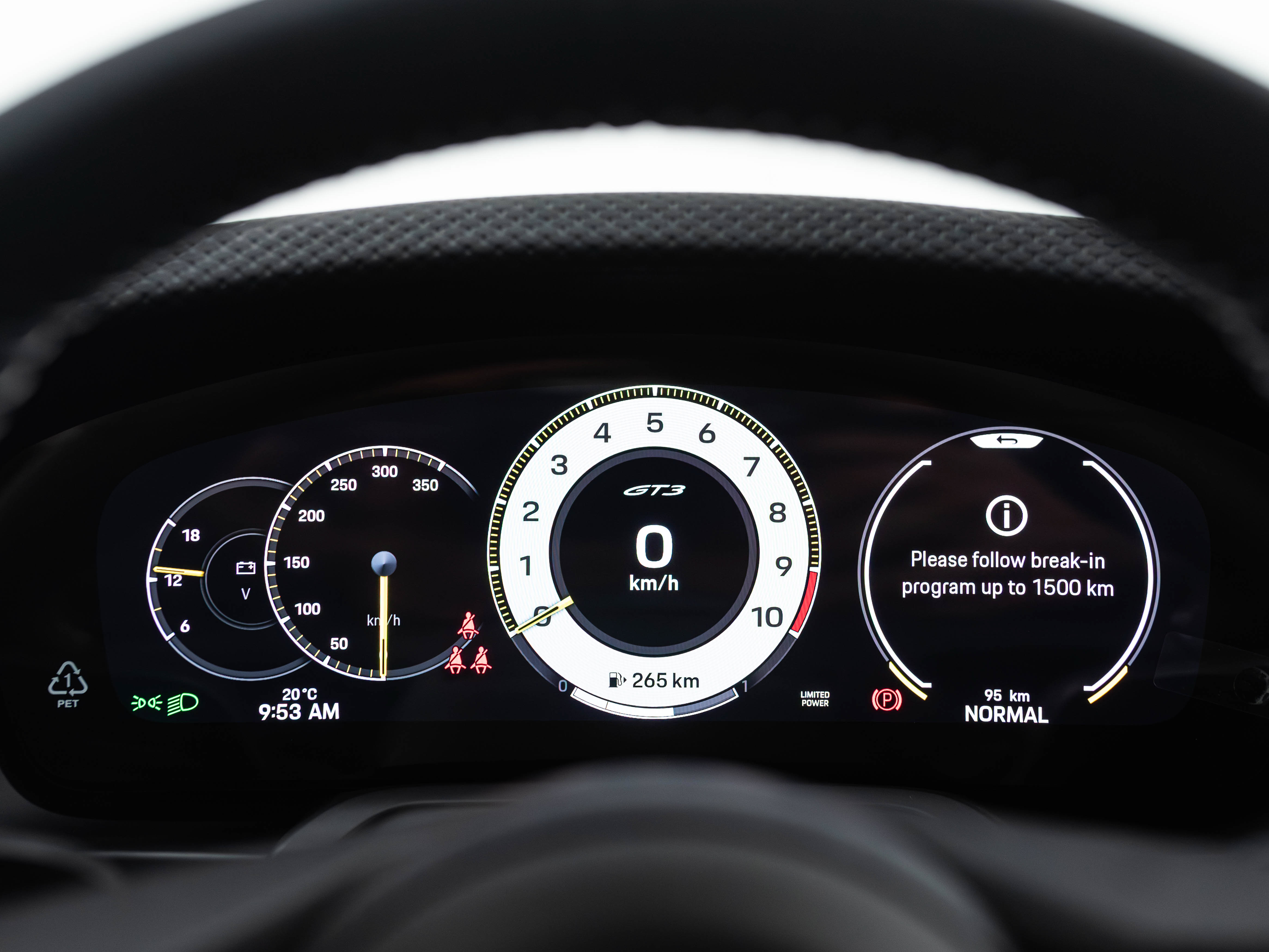 Used 2026 Porsche 911 GT3 RWD image 40