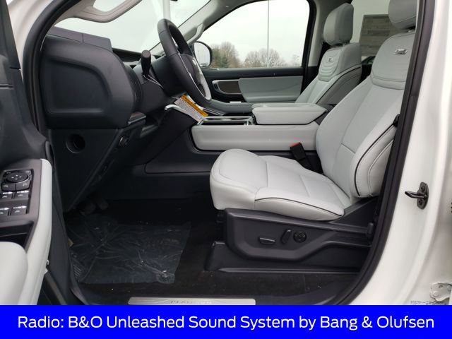 New 2025 Ford Expedition Max Platinum w/ Platinum Ultimate Package image 15