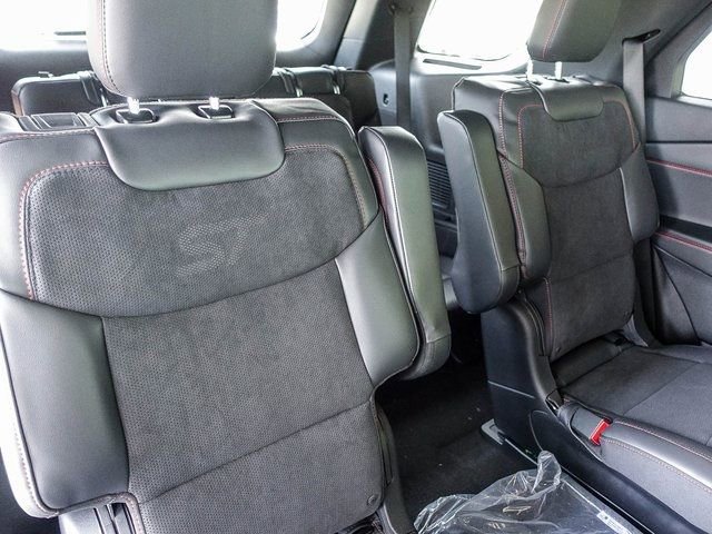 New 2026 Ford Explorer ST w/ Sun And Sound Package image 34