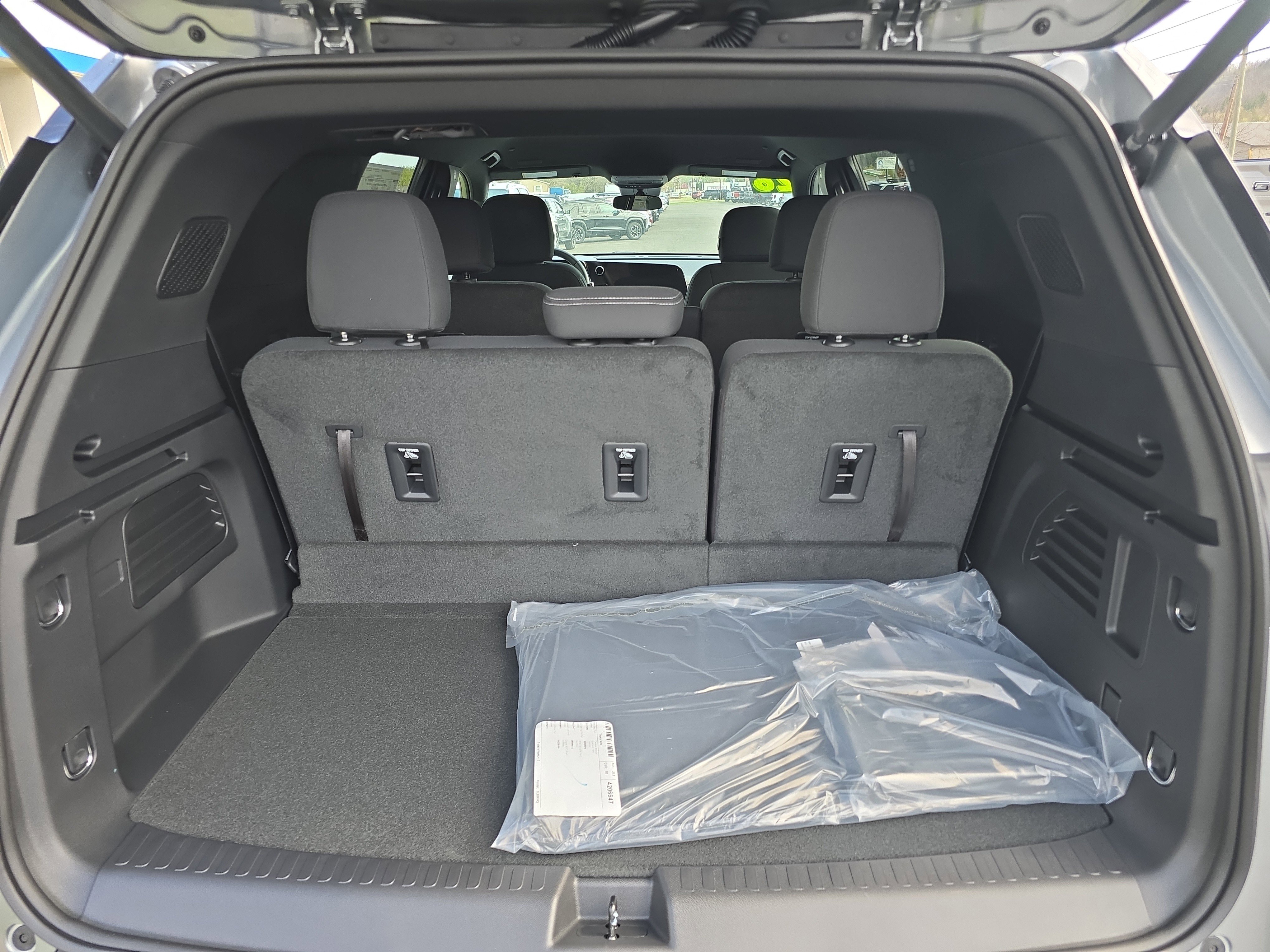 New 2026 Chevrolet Traverse LT AWD/4WD image 5