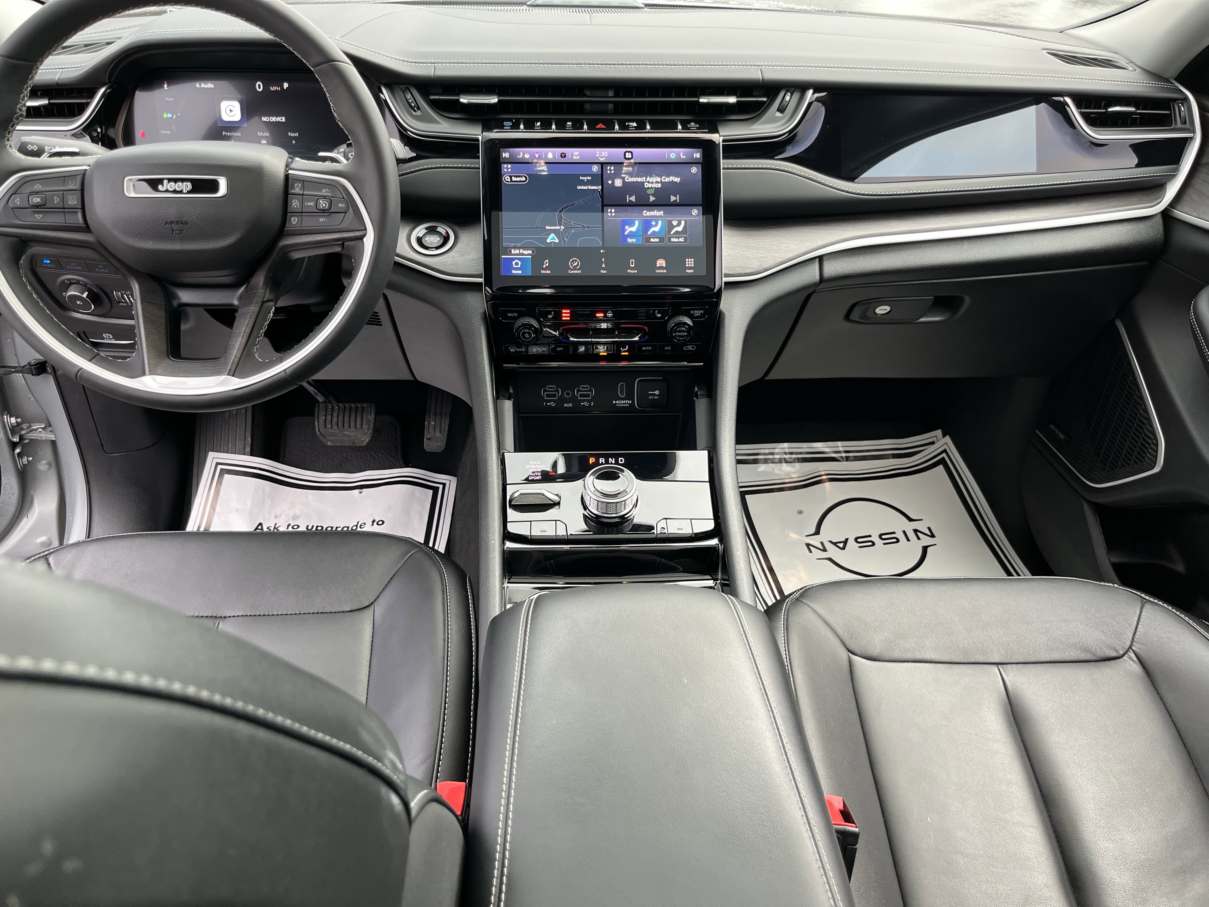 Used 2022 Jeep Grand Cherokee Limited 4xe image 19