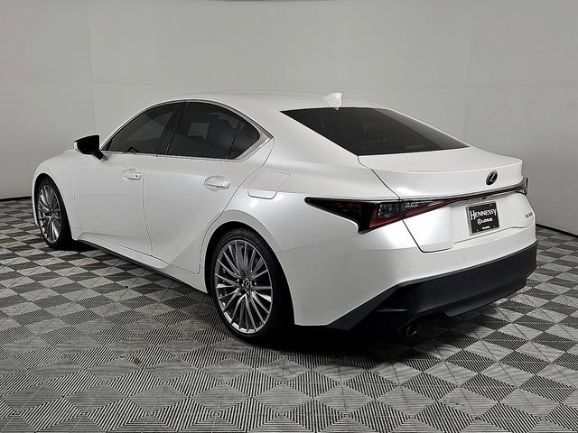 Used 2022 Lexus IS 300 w/ Premium Package RWD image 7