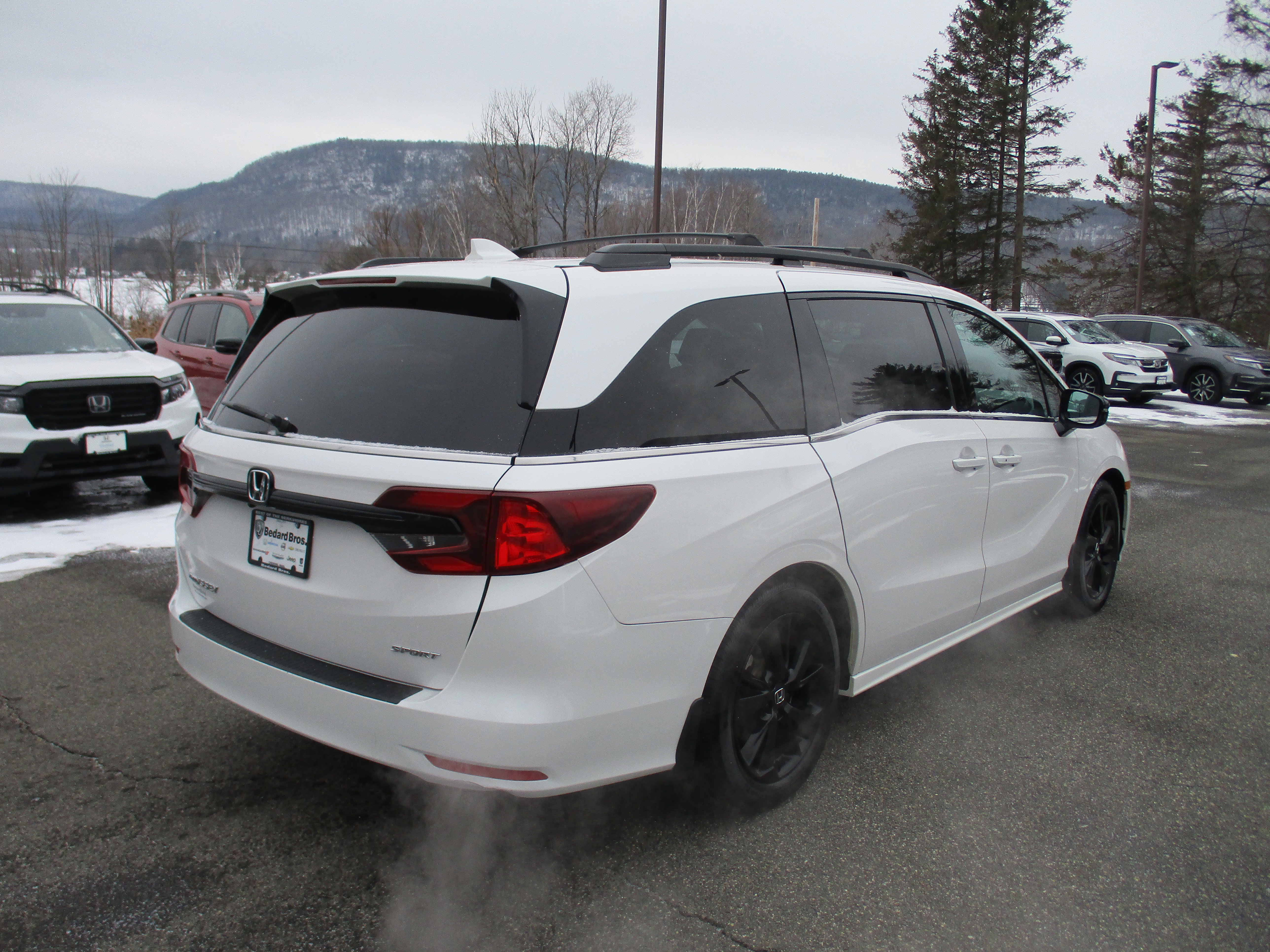 Certified 2023 Honda Odyssey Sport image 5