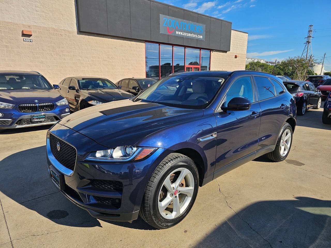 Used 2017 Jaguar F-PACE Premium AWD/4WD image 1