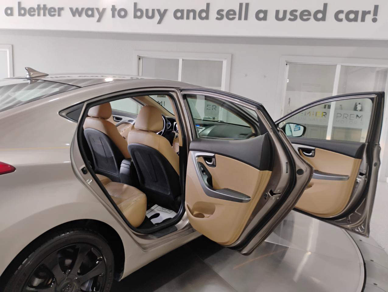 Used 2013 Hyundai Elantra Limited w/ Technology Pkg FWD image 39