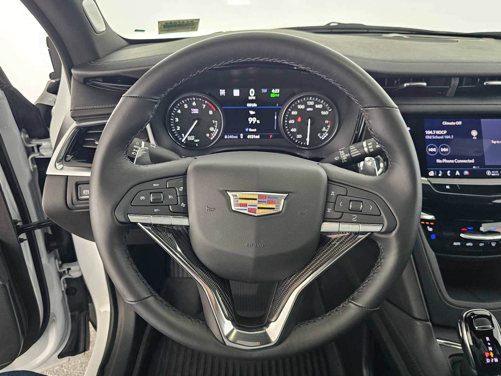 Used 2025 Cadillac XT6 Sport w/ LPO, Onyx Lite Package AWD/4WD image 24