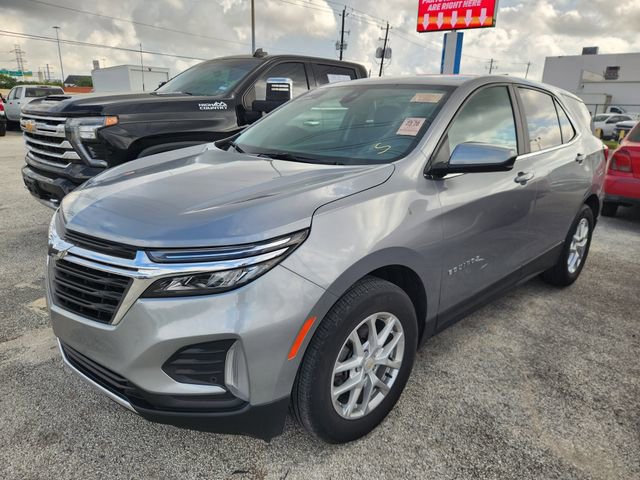 Used 2024 Chevrolet Equinox LT image 3