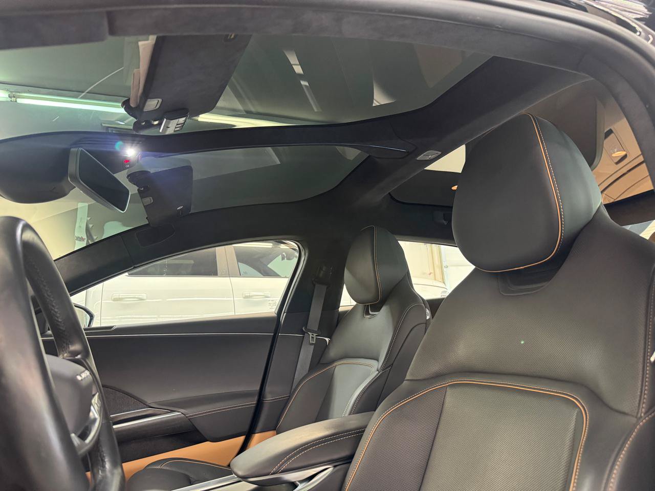 Used 2023 Lucid Air Touring AWD/4WD image 18