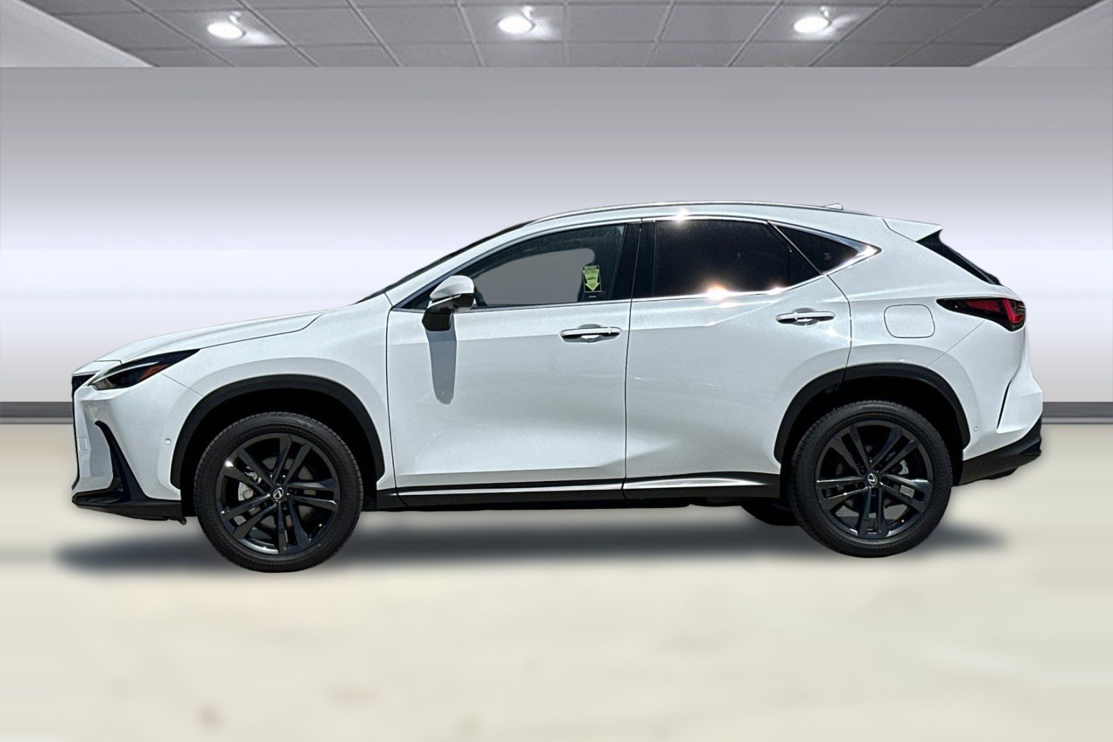 Used 2026 Lexus NX 450h+ AWD w/ Accessory Package (2T) image 2