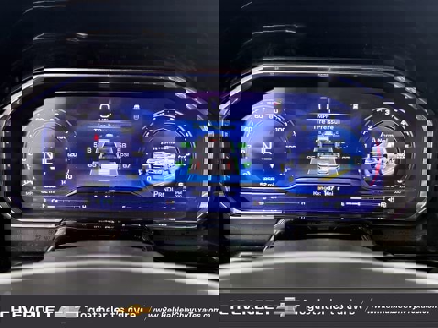 Used 2024 Chevrolet Silverado 2500 LT AWD/4WD image 16