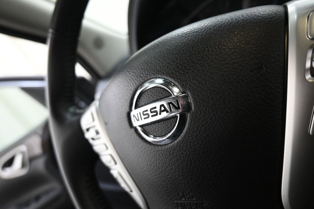 Used 2014 Nissan Sentra SL w/ Premium Package image 28