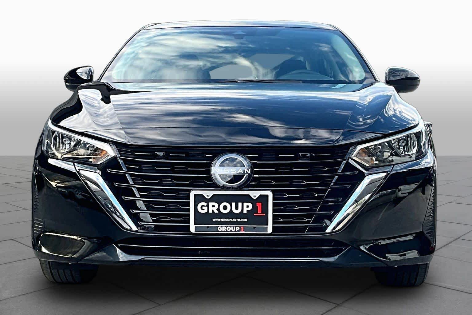 Certified 2025 Nissan Sentra SV w/ All-Weather Package FWD image 4