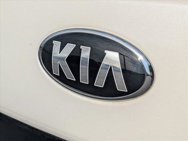Used 2021 Kia Soul LX image 7