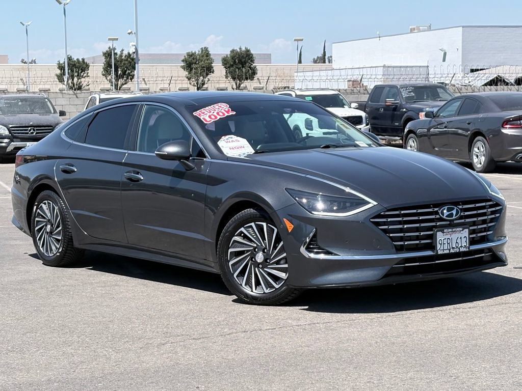 Used 2023 Hyundai Sonata Limited FWD image 2