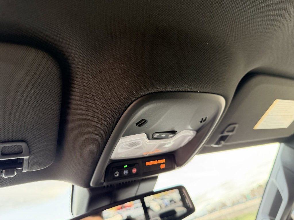 New 2026 GMC Canyon Elevation w/ Convenience Package image 28