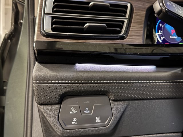 New 2026 Volkswagen Atlas SEL Premium R-Line image 23