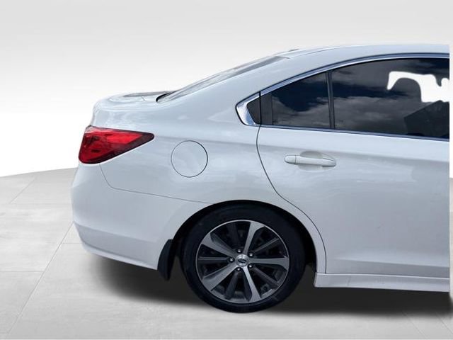 Used 2015 Subaru Legacy 2.5i Limited image 4