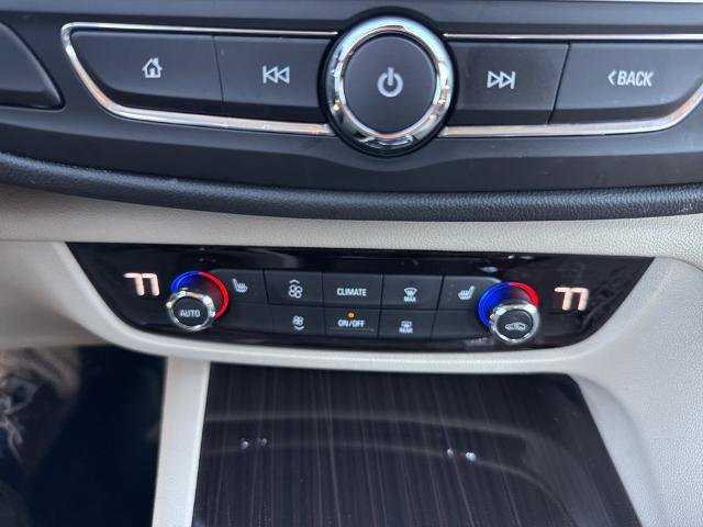 Used 2018 Buick Regal Essence w/ Sights and Sounds Package FWD image 26
