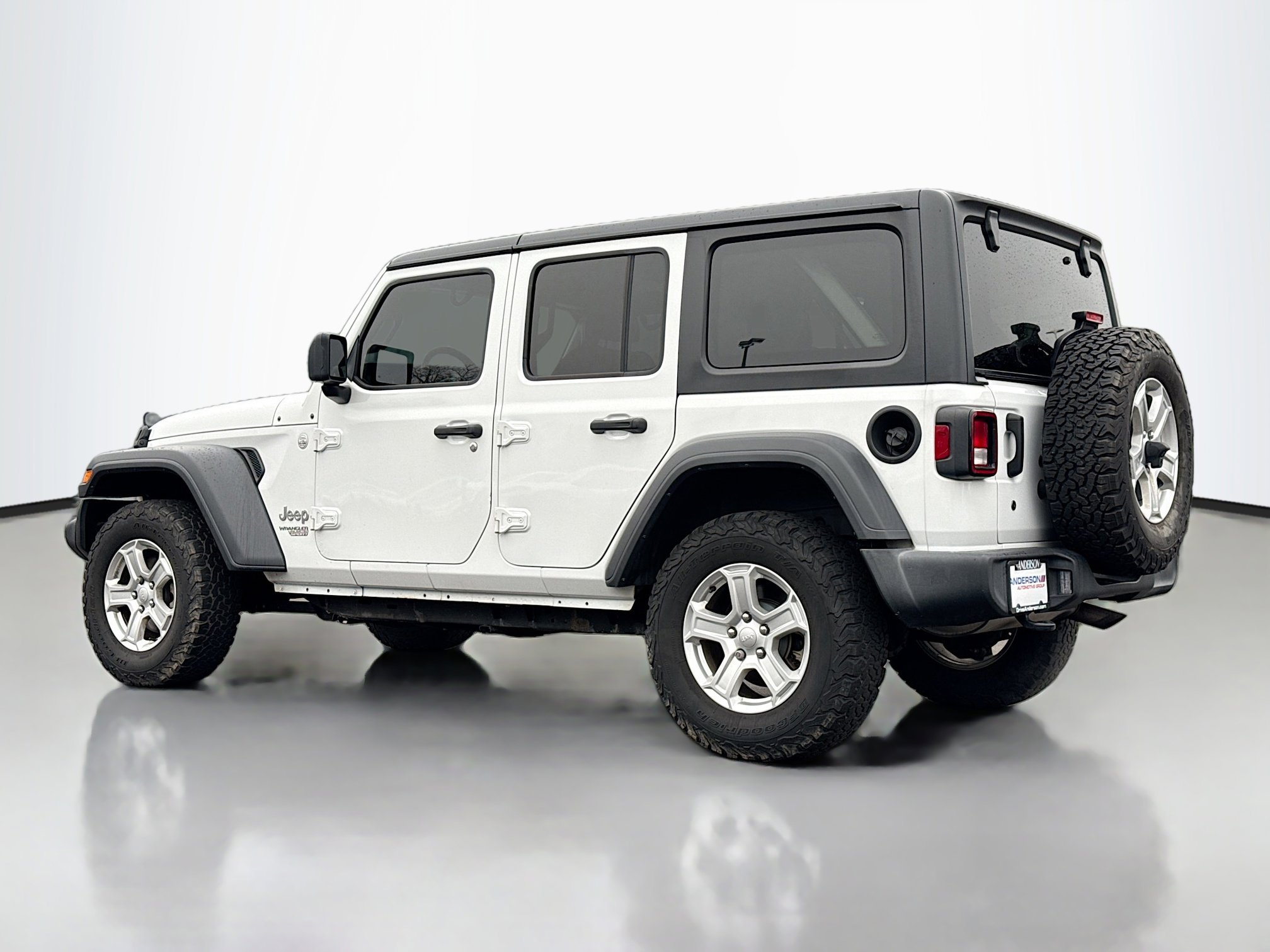 Used 2018 Jeep Wrangler Unlimited Sport S image 13