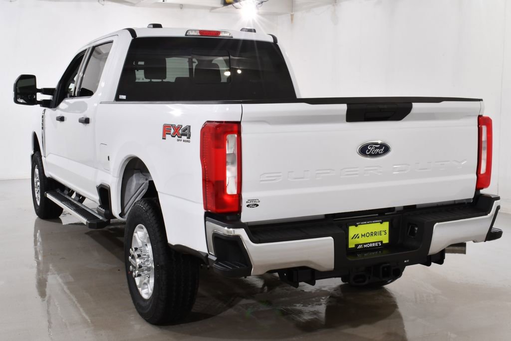 New 2026 Ford F350 XLT w/ FX4 Off-Road Package image 14