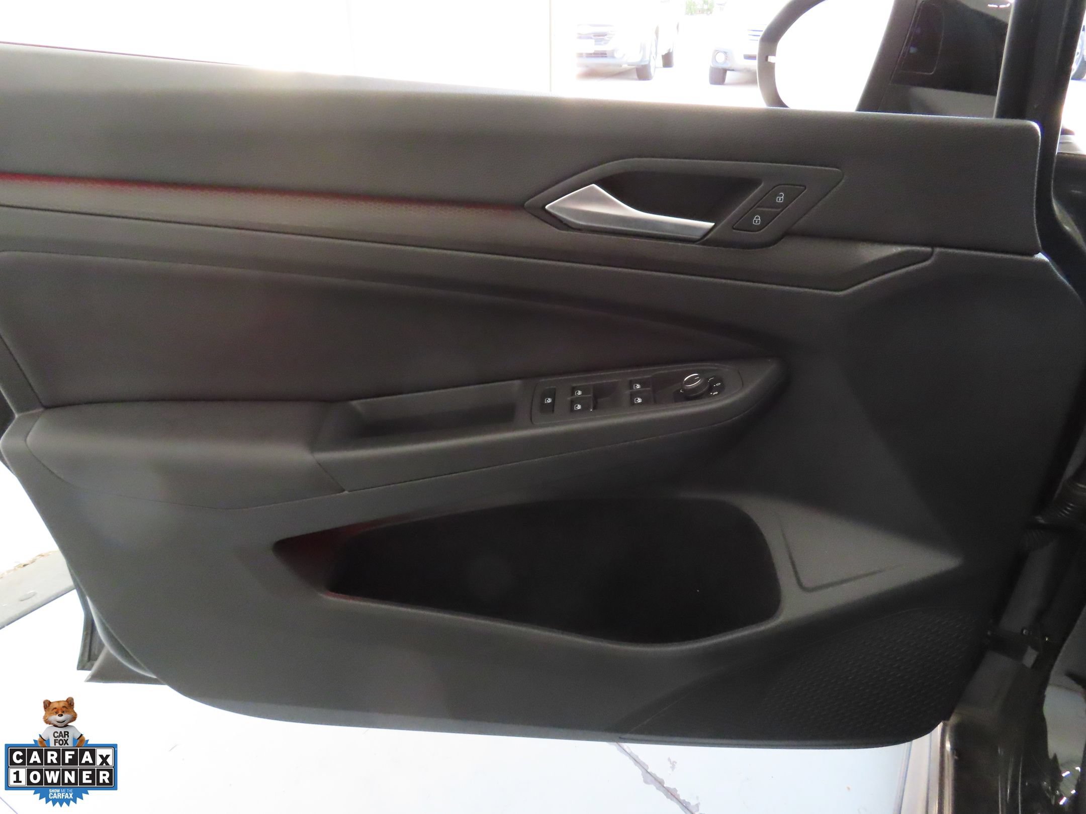Used 2024 Volkswagen GTI Autobahn FWD image 10